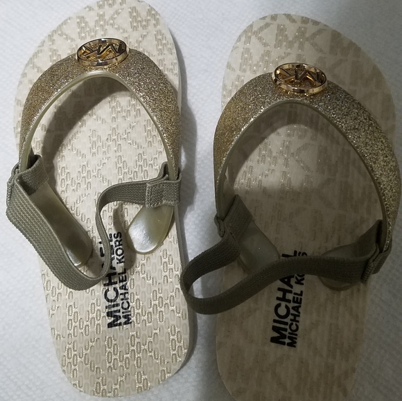 Michael Kors Sandals - Picture 6 of 6
